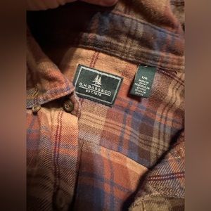 G.H Bass CO collared shirt L